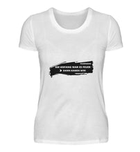 Lade das Bild in den Galerie-Viewer, War es Feuer - Frauen T-Shirt