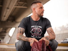 Lade das Bild in den Galerie-Viewer, Kameradschaft - T-Shirt