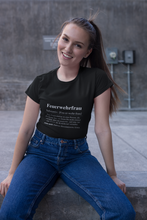 Lade das Bild in den Galerie-Viewer, Feuerwehrfrau Substantiv - Frauen T-Shirt