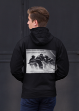 Lade das Bild in den Galerie-Viewer, Kein Feuer zu heiß back - Hoodie
