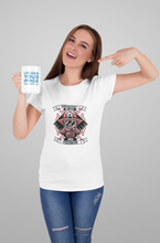 Lade das Bild in den Galerie-Viewer, Kameradschaft - Frauen T-Shirt
