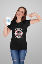 Lade das Bild in den Galerie-Viewer, Kameradschaft - Frauen T-Shirt
