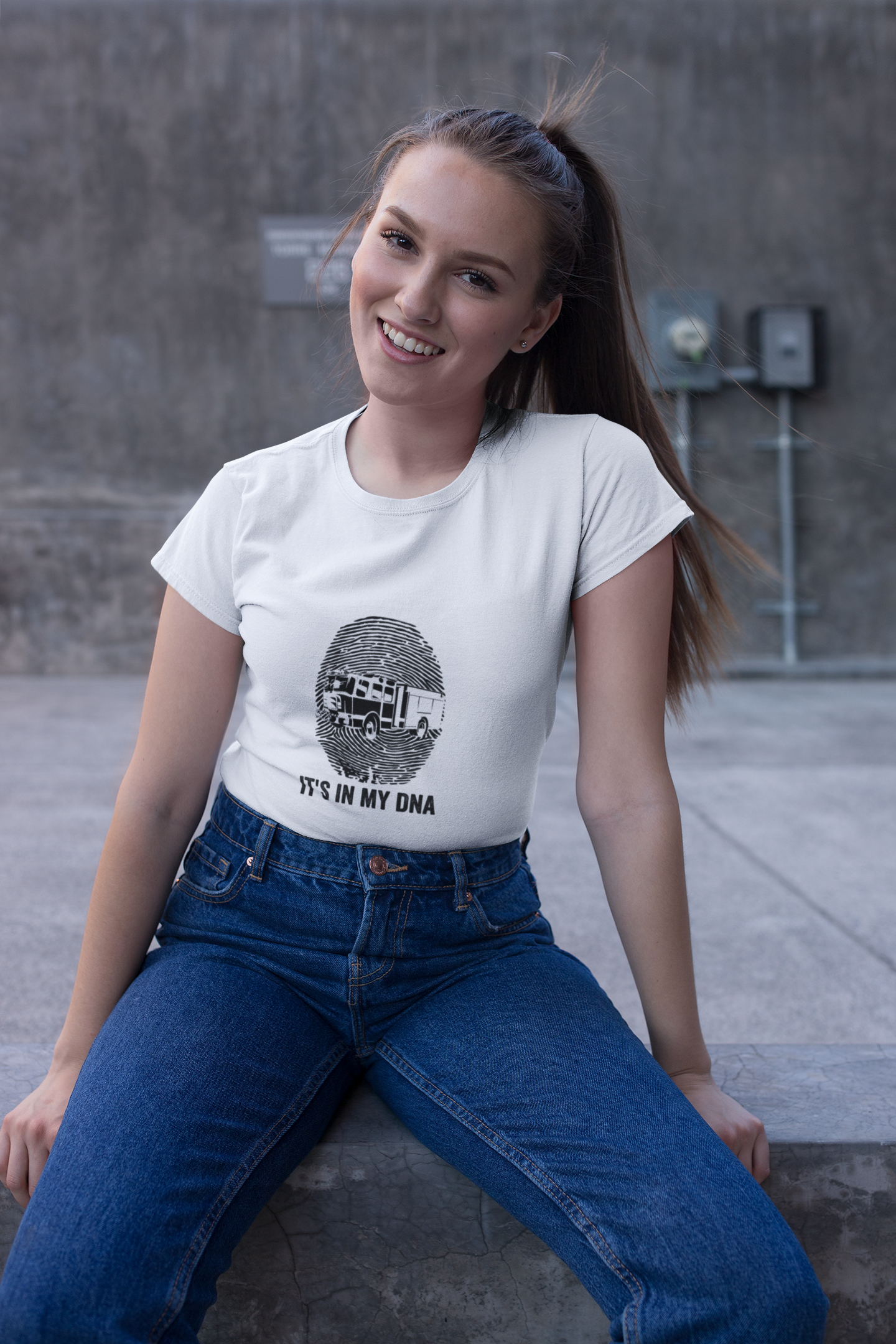 It's in my DNA - Women's T-Shirt